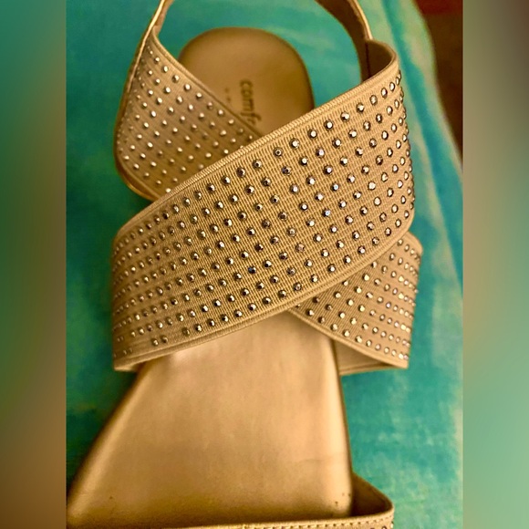 Comfort Plus by PREDICTIONS™ gold rhinestone sandals. - Picture 4 of 12